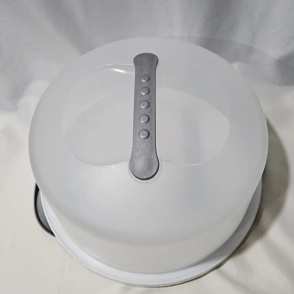 Sterilite Cake Server Carrier 12